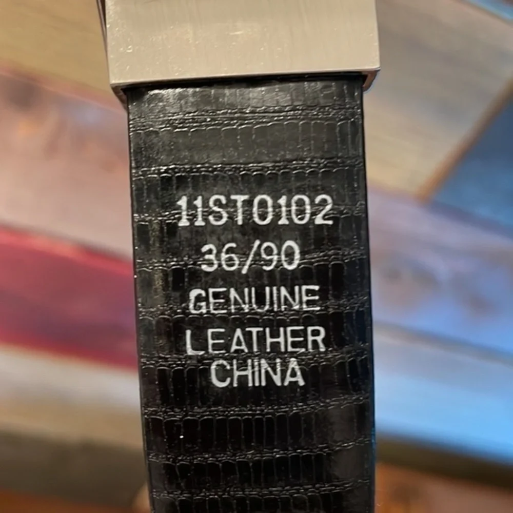 None leather reversible
